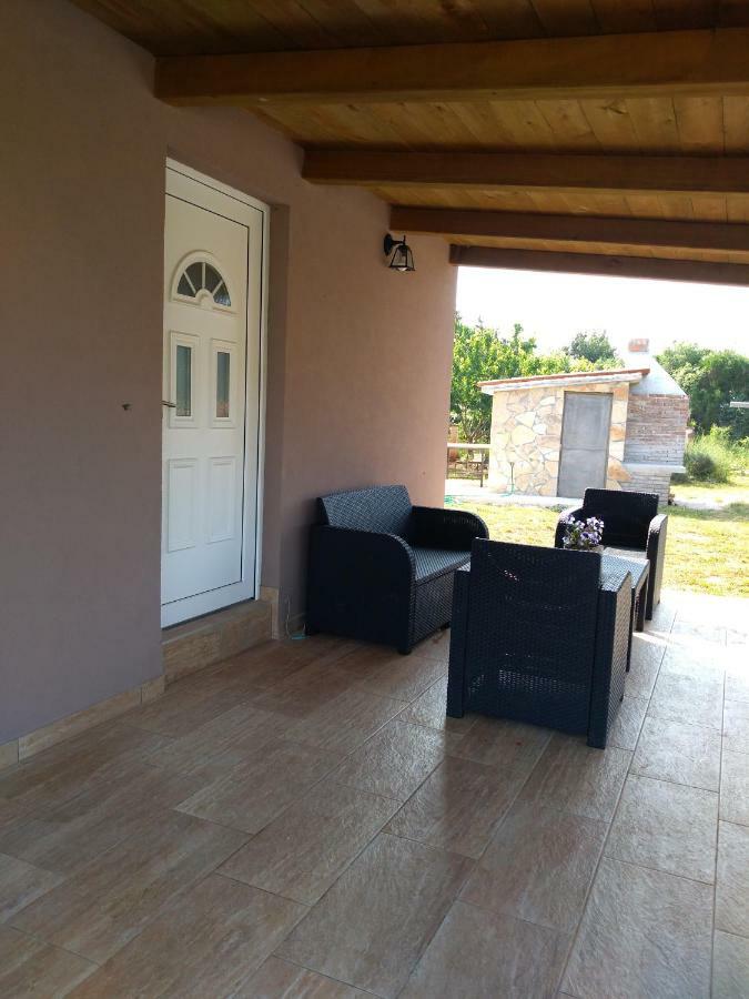 Holiday Home Lavanda プーラ エクステリア 写真